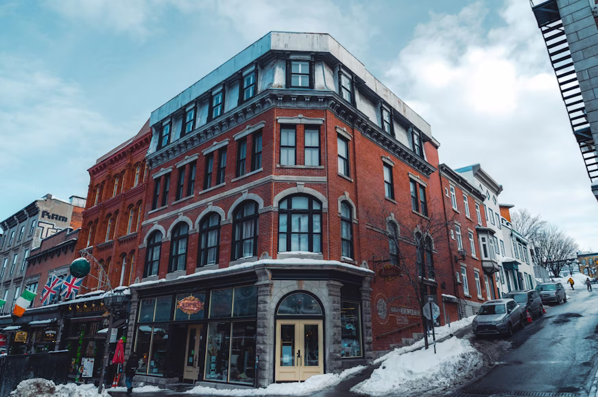 When to Hold and When to Sell: Making Smart Property Decisions in 2026